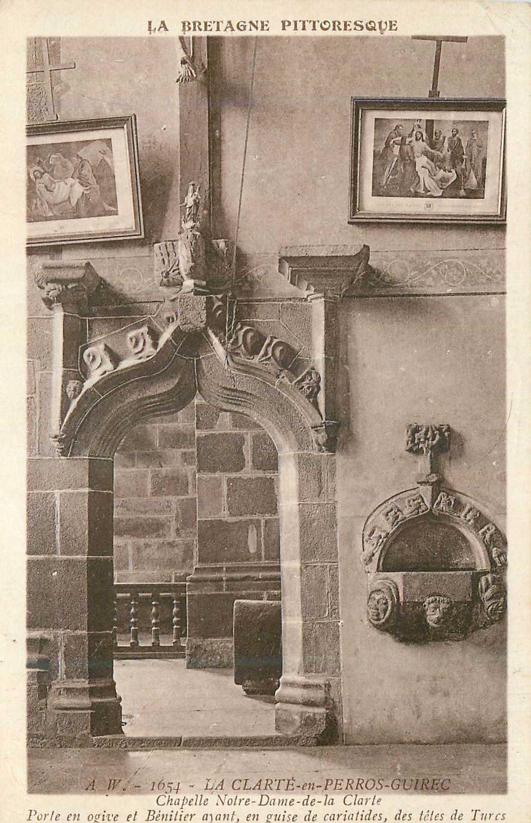 CPA La Clarte en Perros Guirec La Bretagne Pittoresque Chapelle Notre Dame de la Clarte