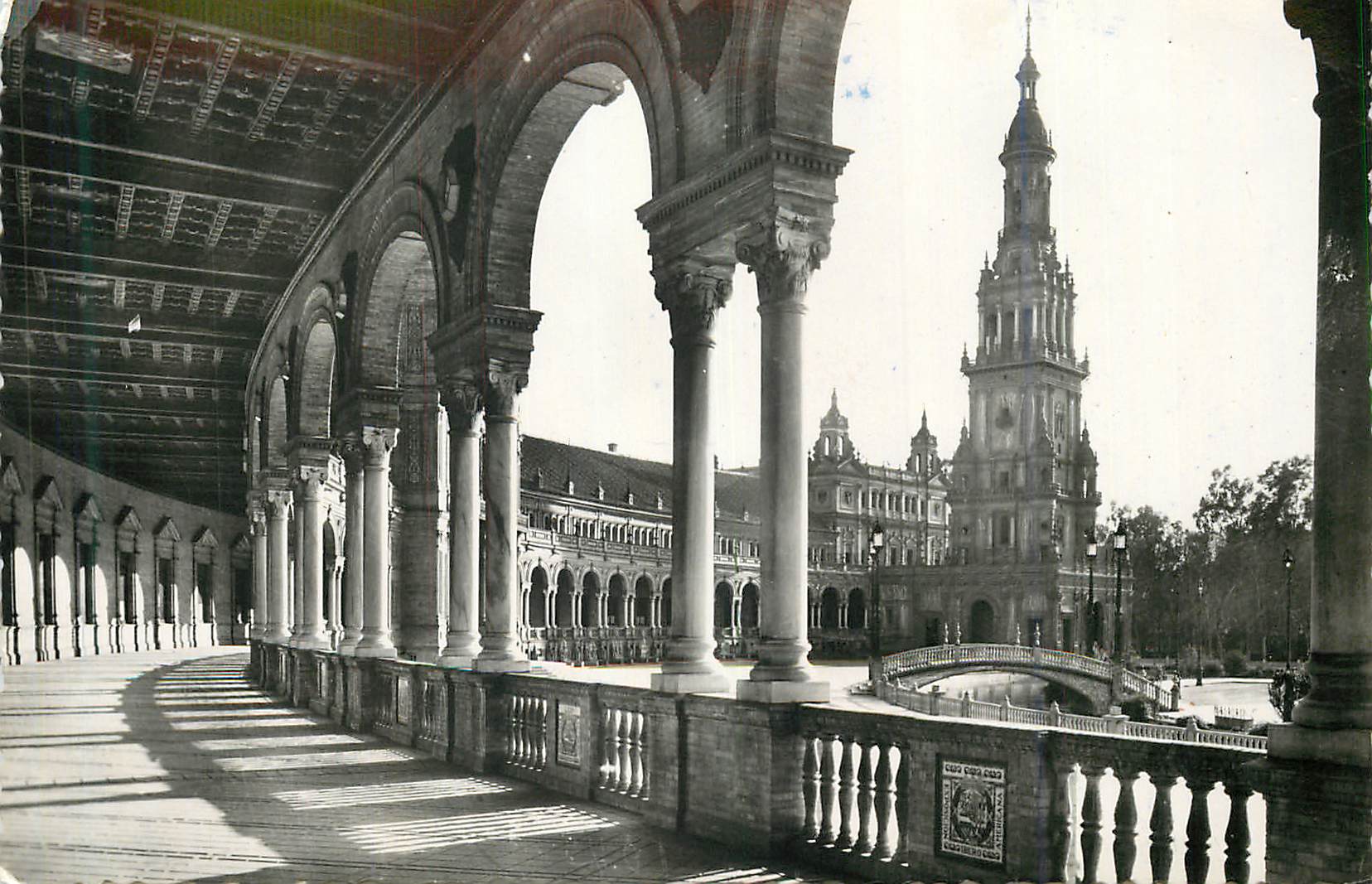 CPM Sevilla Place de l'Espagne Galerie