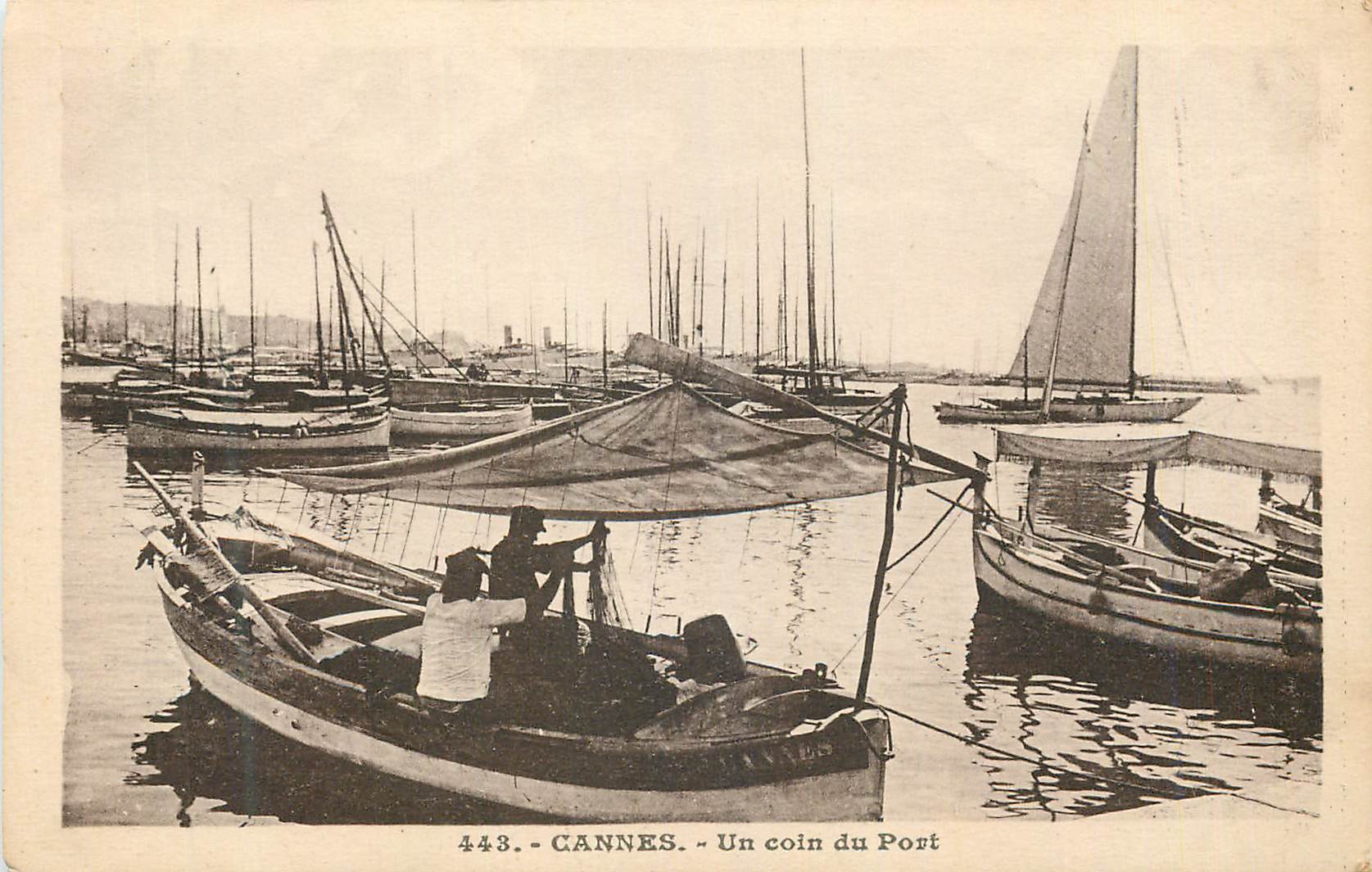 CANNES - Un coin du Port — éditeur anonyme, n° 443