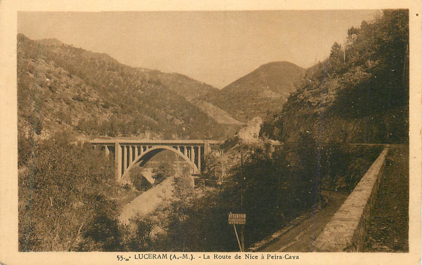 CPA Luceram (A M) La Route de Nice a Peira Cava