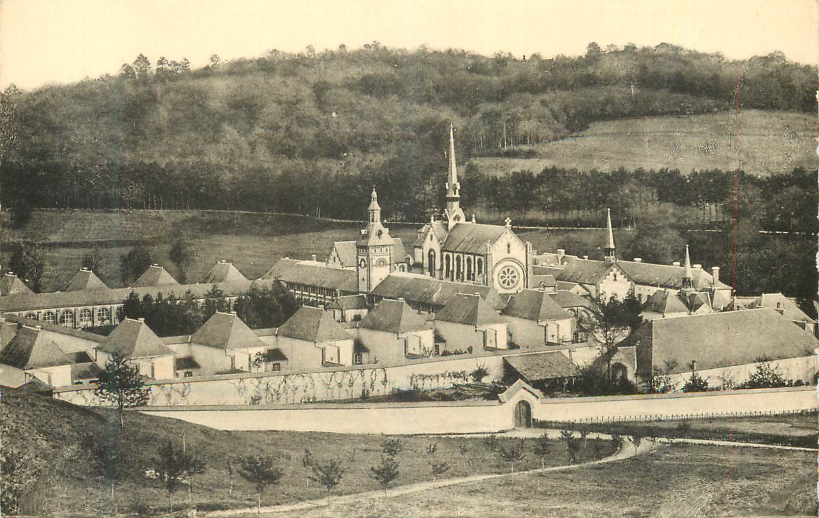 CPM Vue Generale de la Chartreuse du Glandier (Correze) Avant la Tranformation en Preventorium