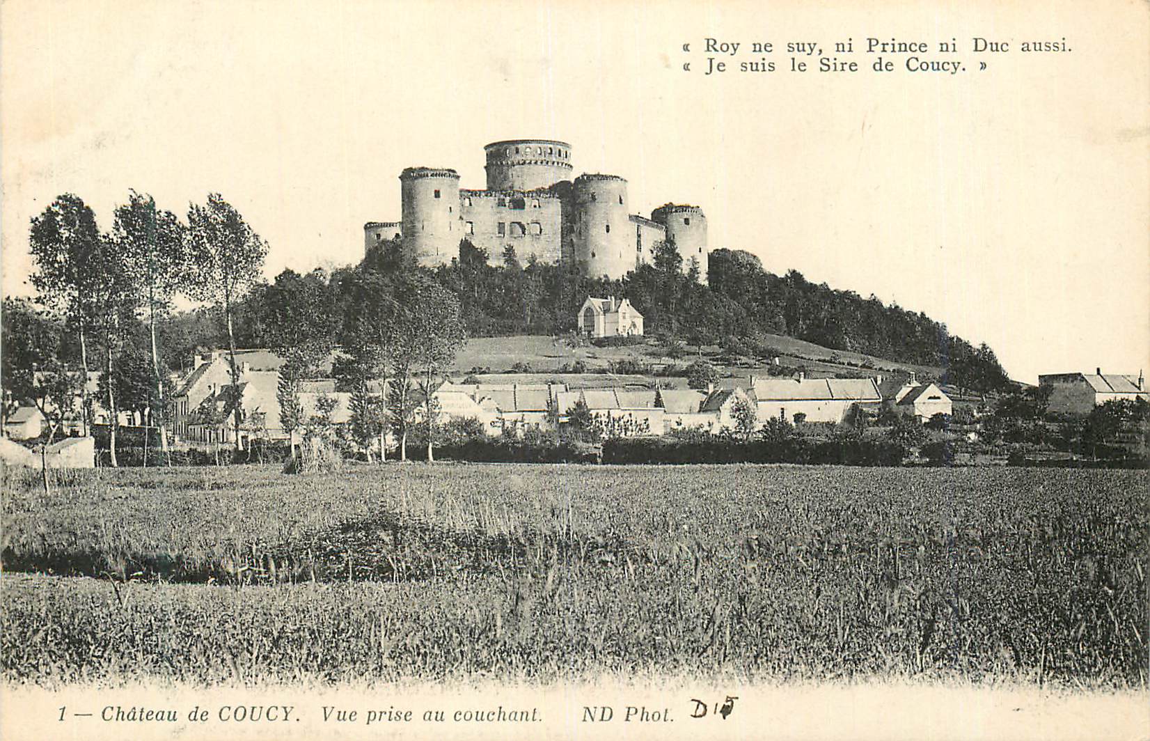 CPA Chateau de Coucy Vue au Couchant