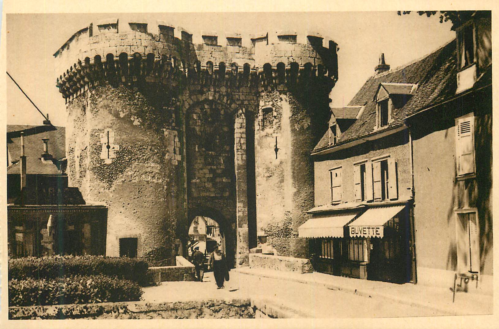 CPA Chartres (Eure et Loir) La Porte Guillaume Buvette