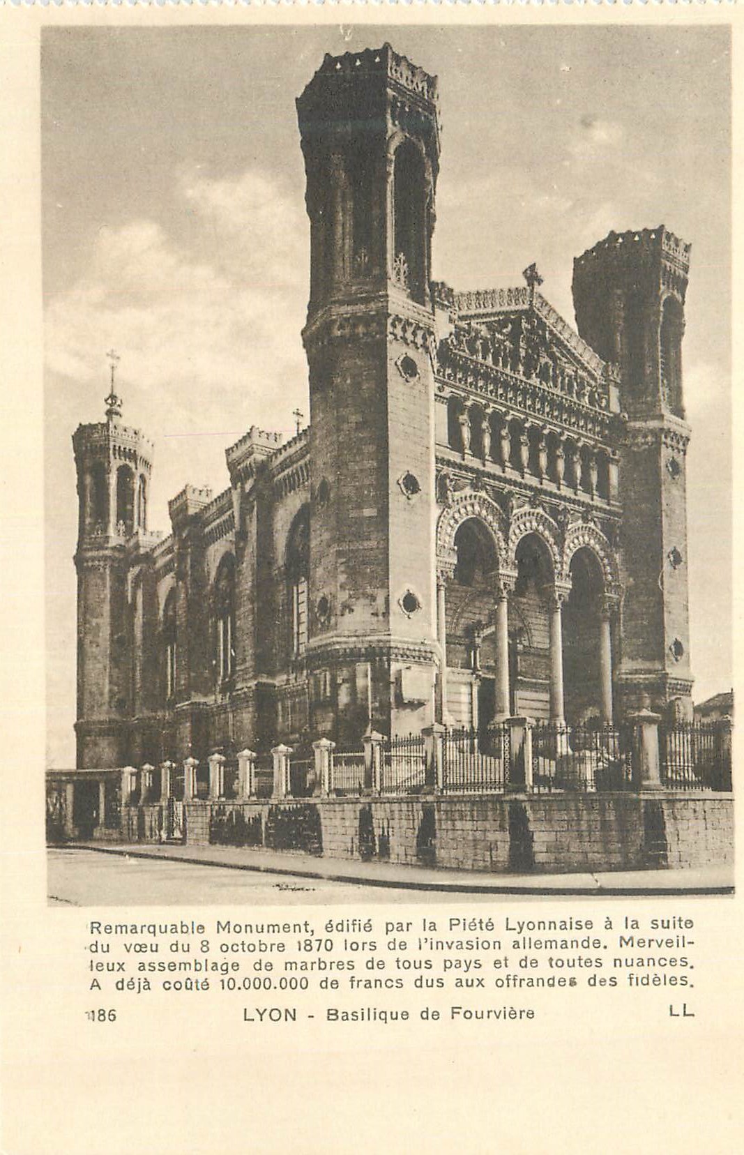 CPA Lyon Basilique de Fourviere