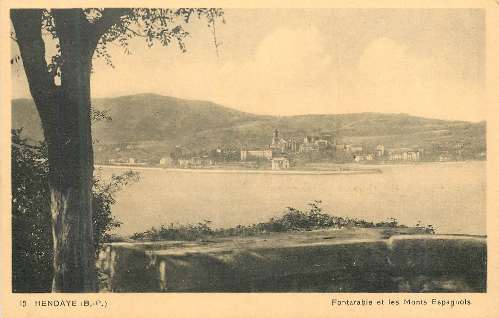 Fontarabie et les Monts Espagnols — Hendaye (B.P.) — n°15