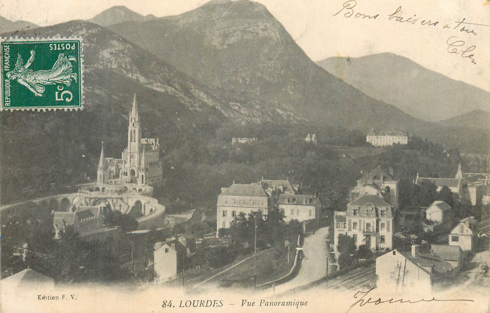 CPA Lourdes Vue Panoramique