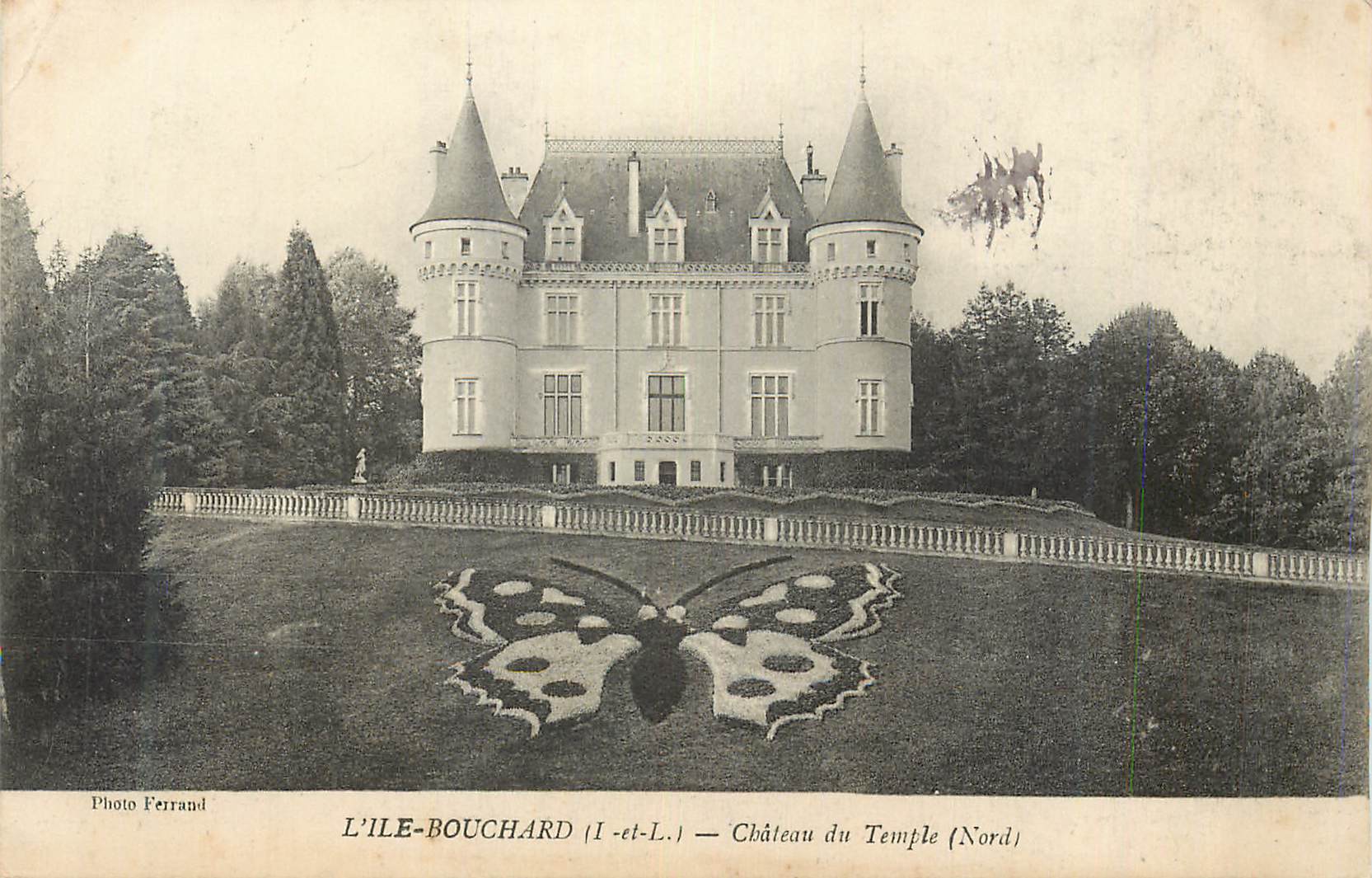 CPA L'Ile Bouchard (I et L) Chateau du Temple (Nord)