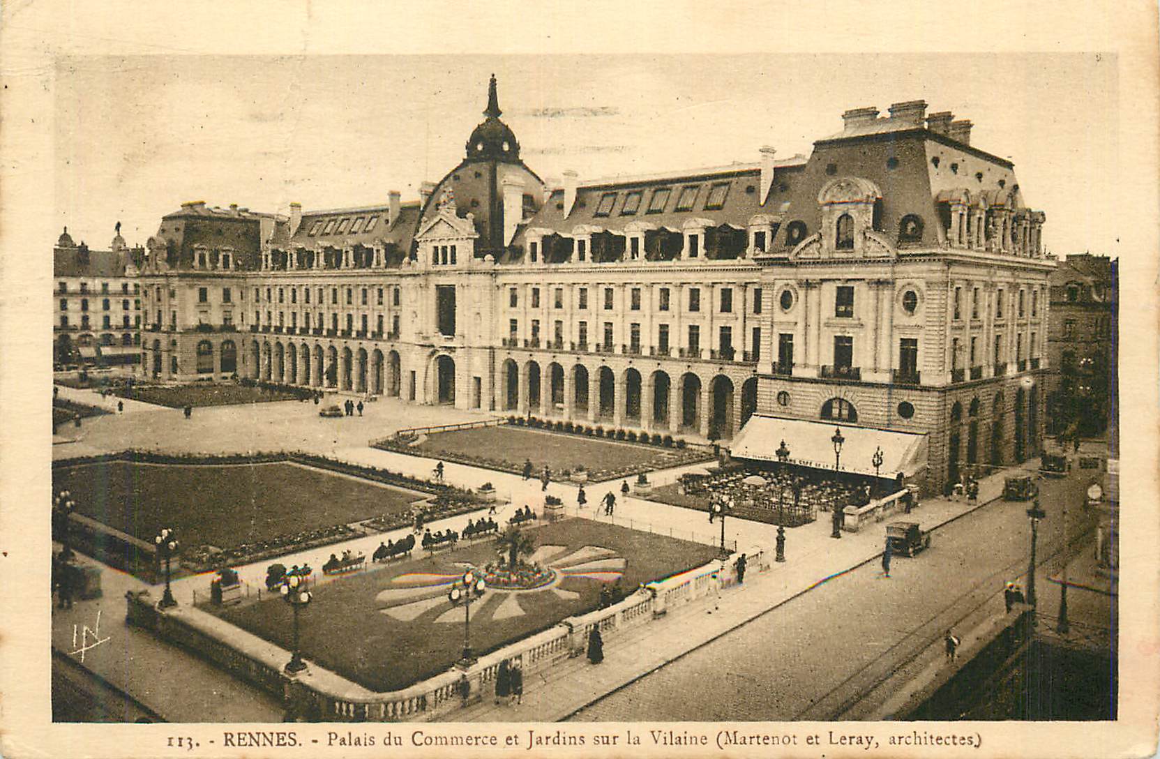 CPA Rennes Palais du Commerce et Jardins sur la Vilaine (Martenot et Leray arch)