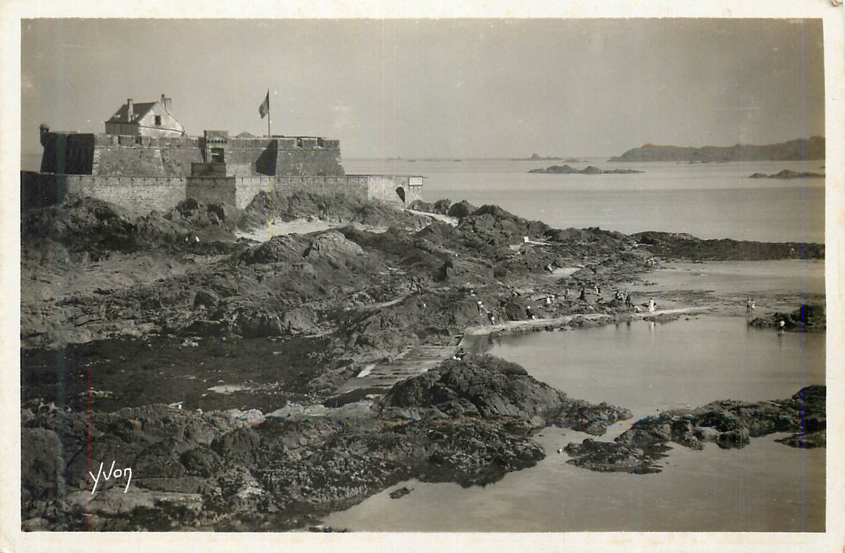 Fort de la Conchy — vue panoramique — Yvon