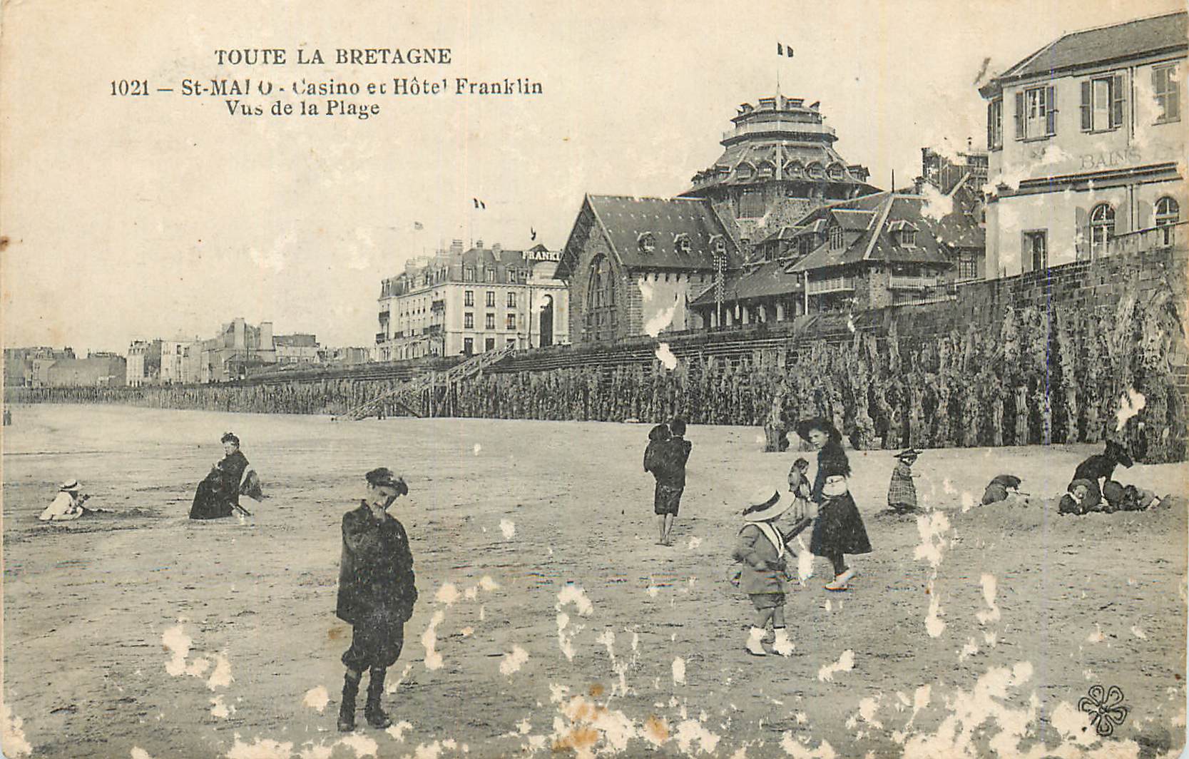 St-Malo — Casino et Hôtel Franklin — Vue de la Plage — Toute la Bretagne, n°1021
