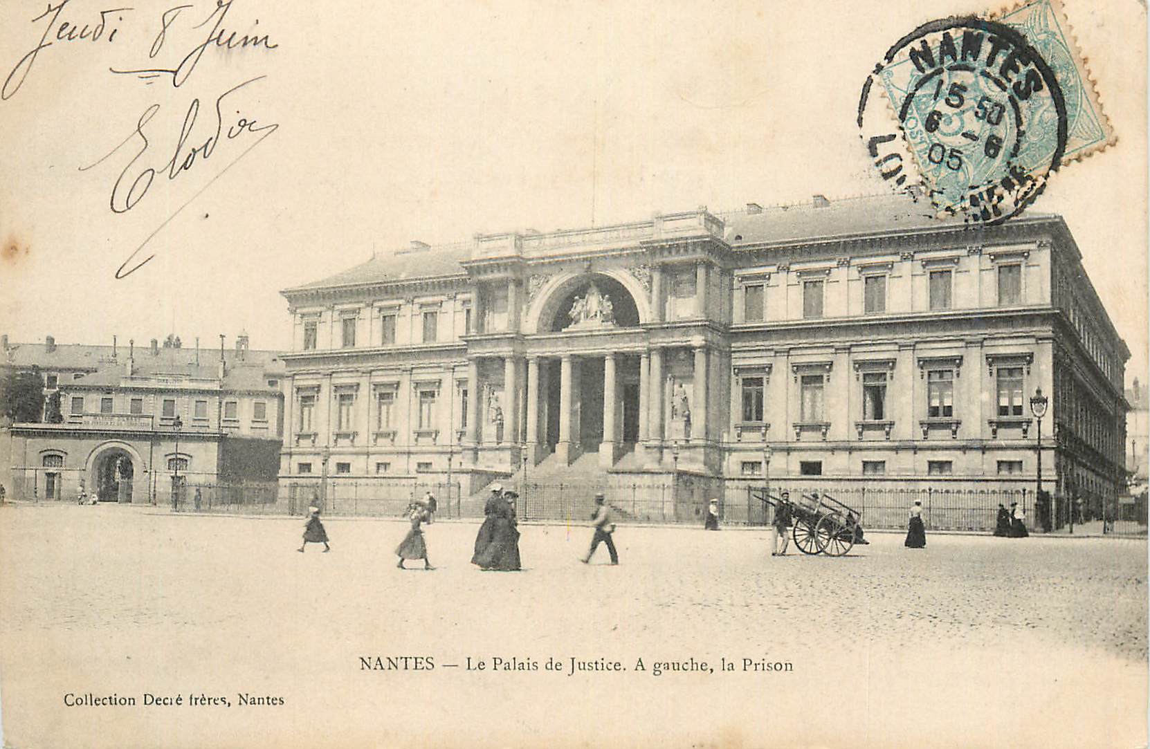 CPA Nantes Le Palais du Justice A Gauche la Prison