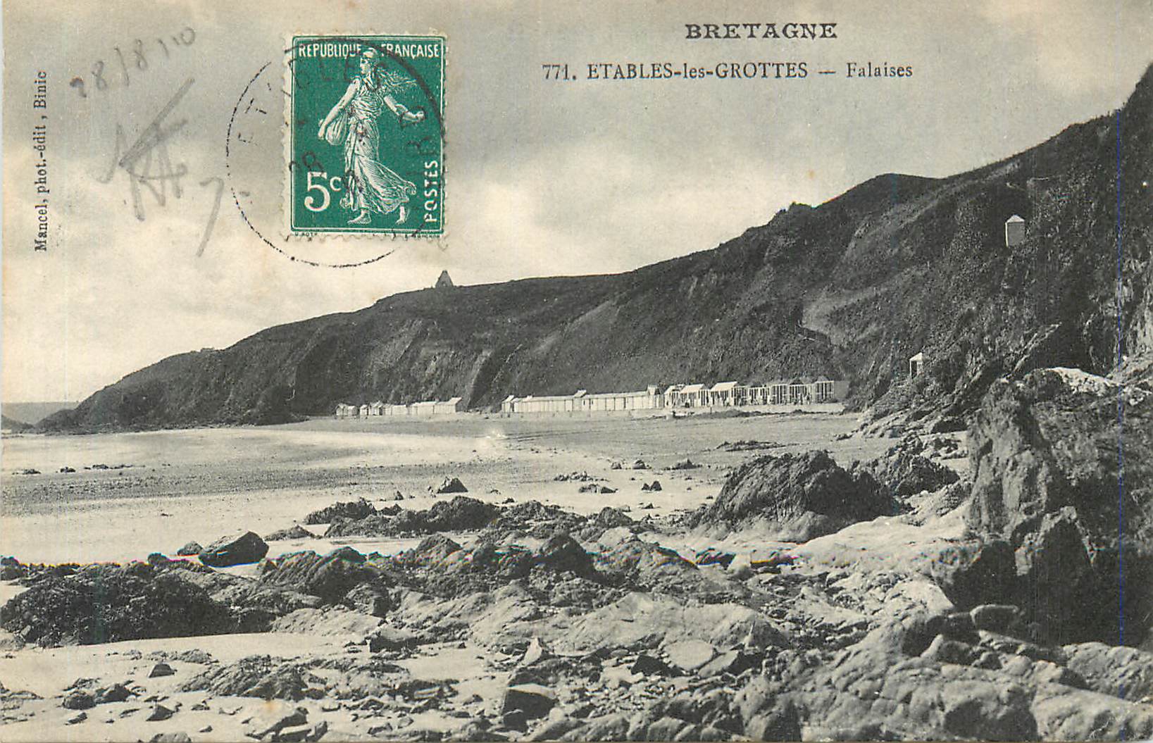 CPA Etables les Grottes Bretagne Falaises