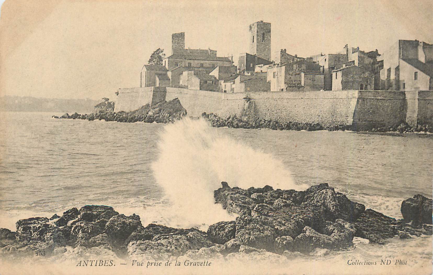 CPA Antibes Vue prise de la Gravelle