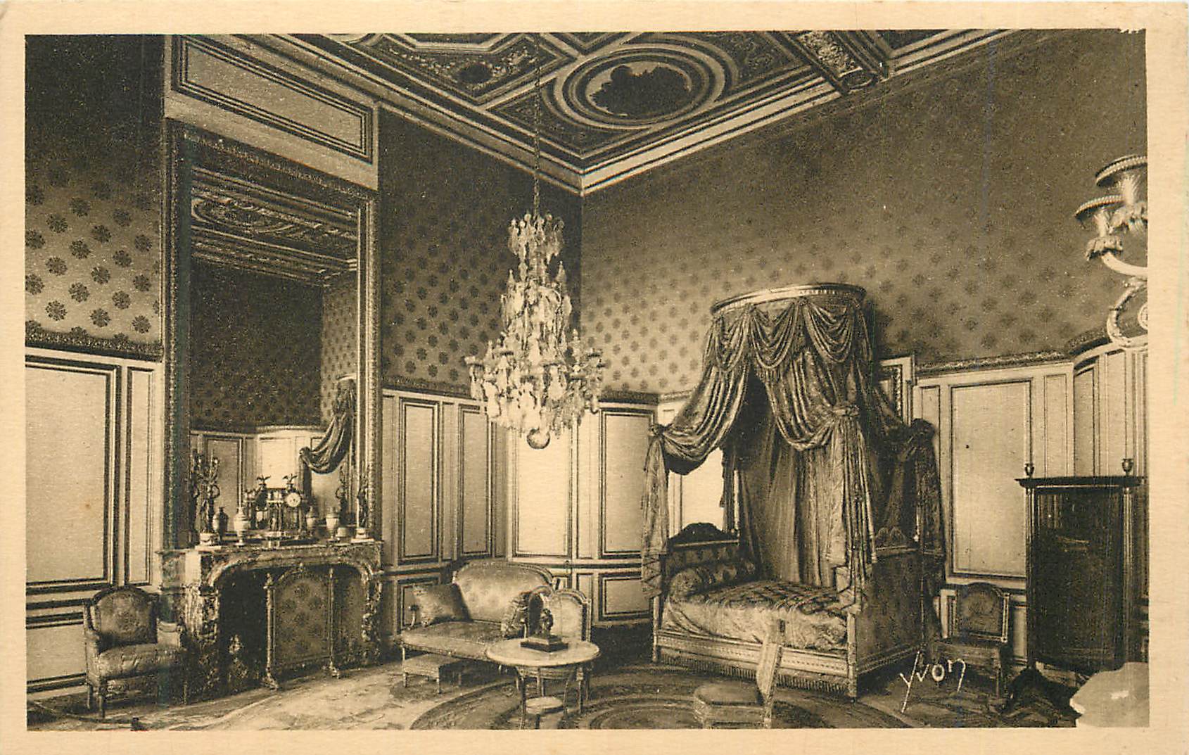 Luxuriöse Schlafzimmer — reich verziertes Innenraum — Yvon, n° 7