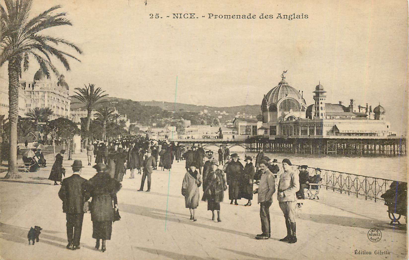 CPA Nice Promenade des Anglais Militaria