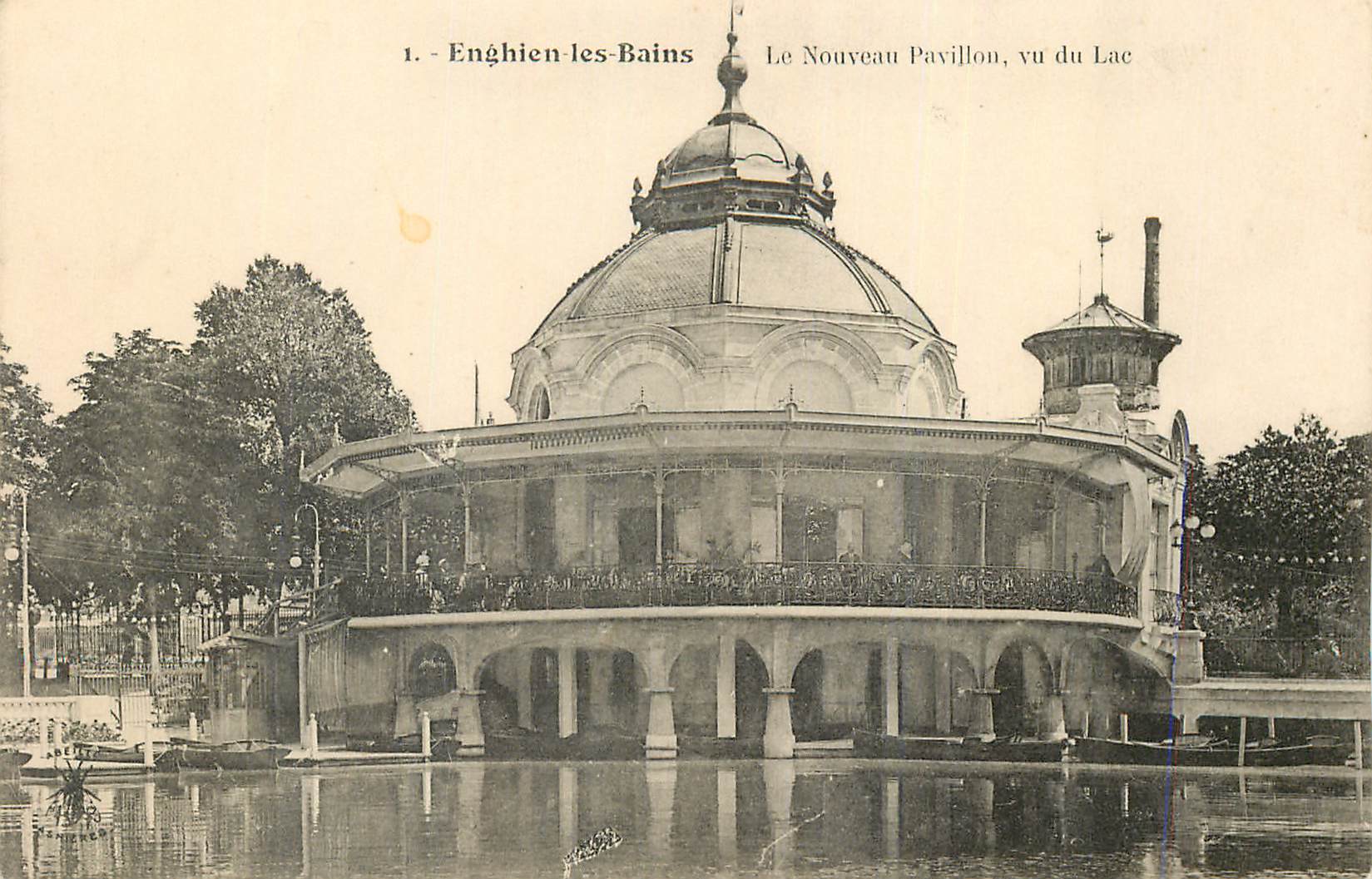 CPA Enghien les Bains Le Nouveau Pavillon vu du Lac