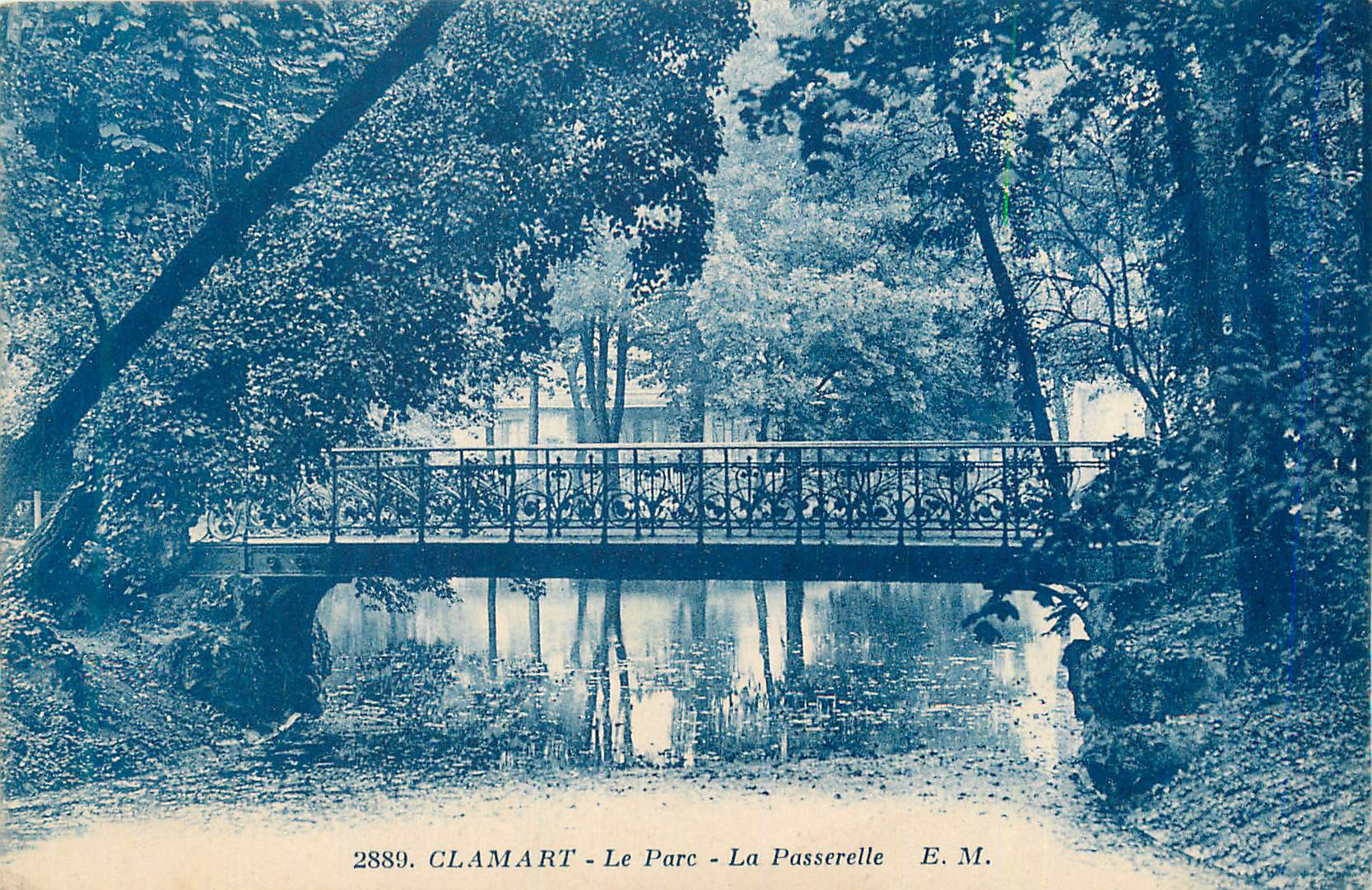 CPA Clamart Le Parc La Passerelle
