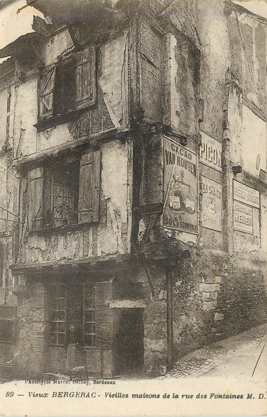 CPA Vieux Bergerac Vieilles Maisons de la Rue des Fontaines
