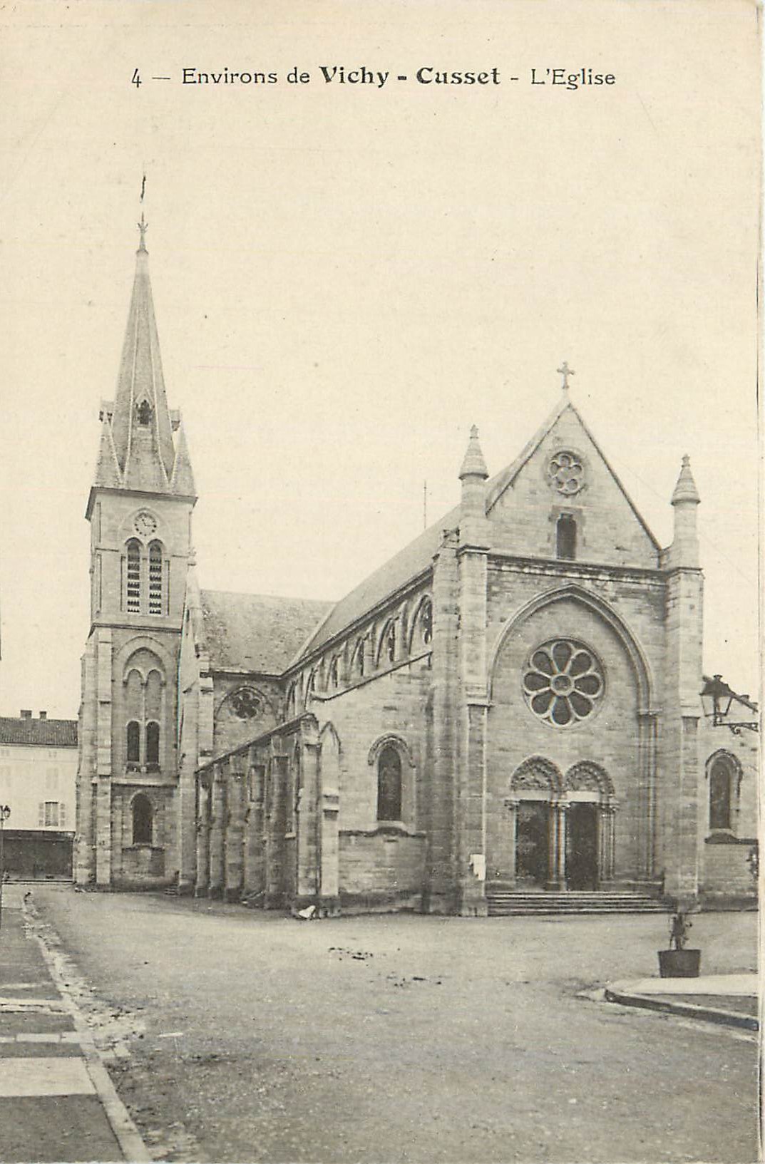 CPA Environs de Vichy Cusset L'Eglise