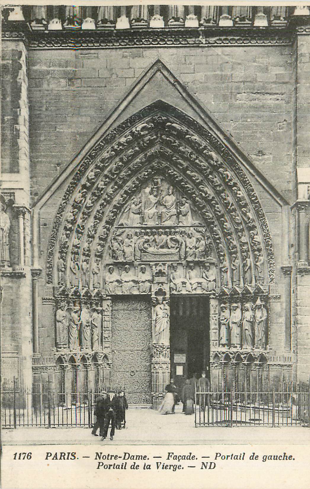 CPA Paris Notre Dame (Facade) Portail de Gauche Portail de la Vierge