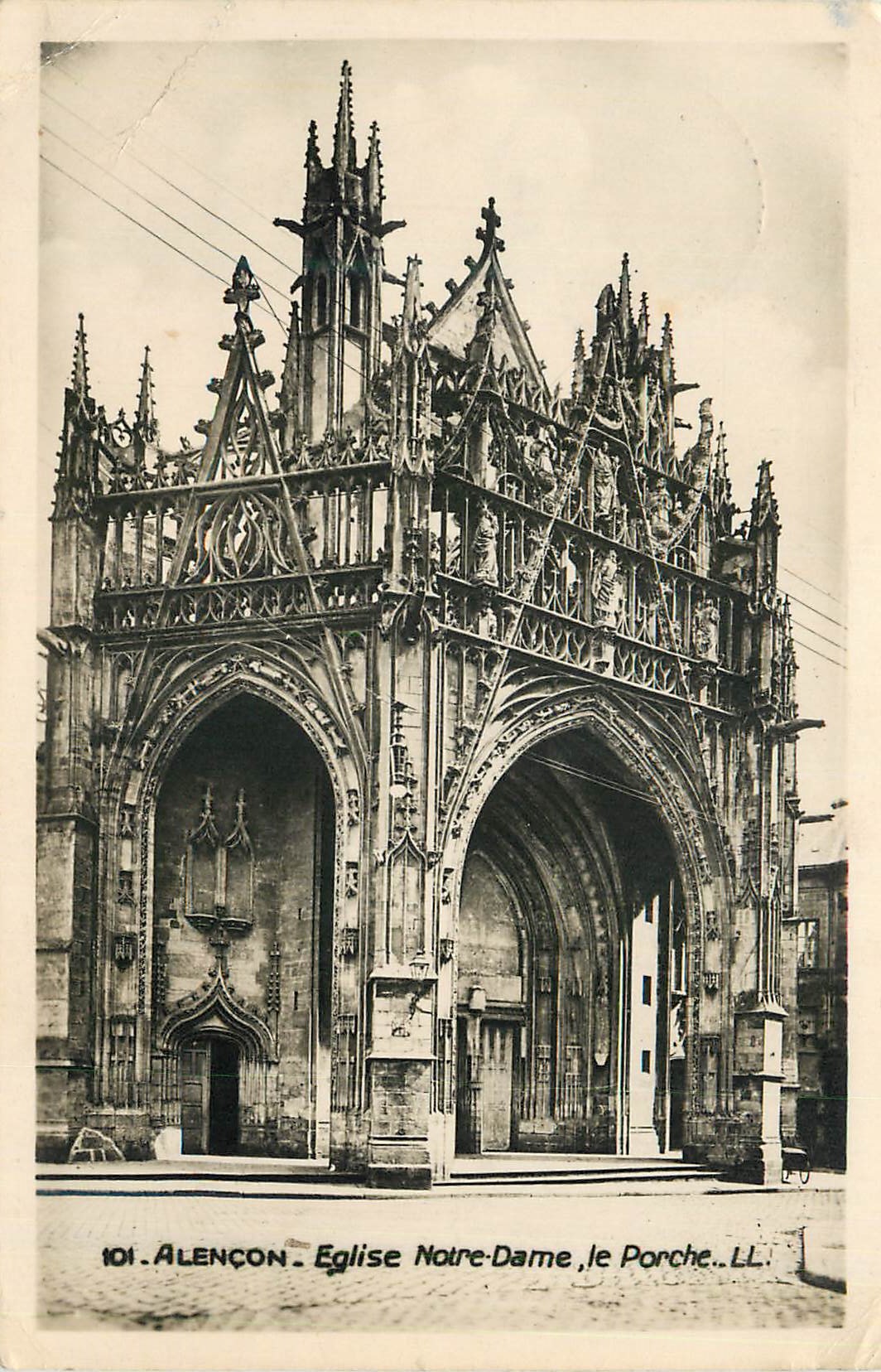 CPA Alencon Eglise Notre Dame Le Porche