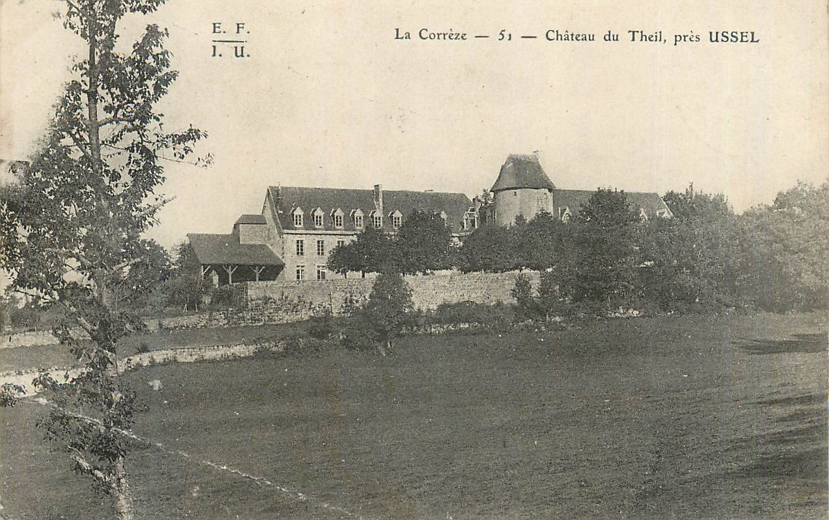 CPA La Correze Chateau du Theil pres Ussel