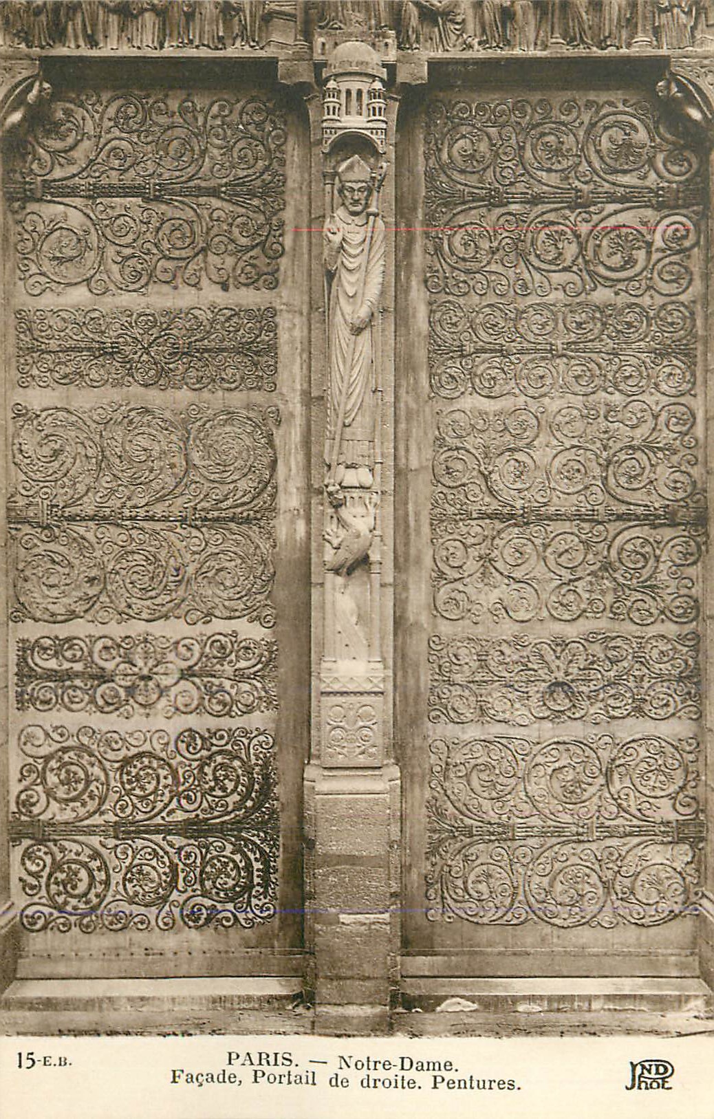 CPA Paris Notre Dame Facade Portail de Droite Pentures