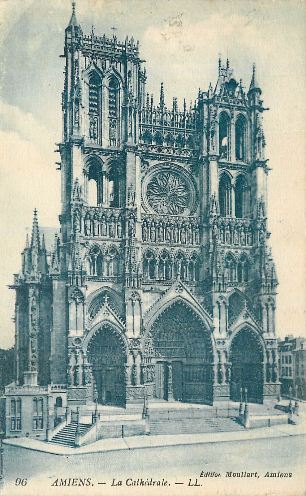 CPA Amiens La Cathedrale