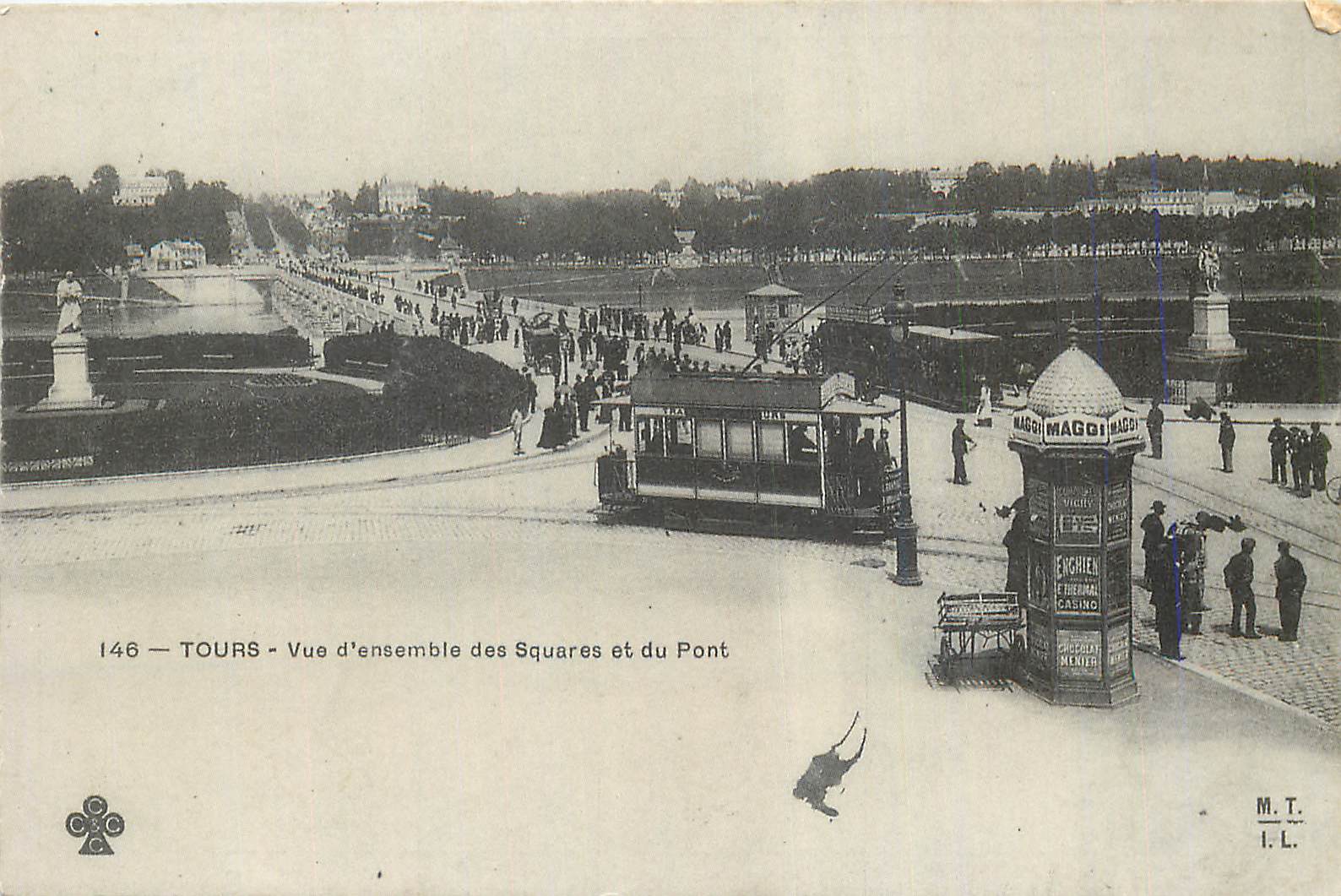 REPRO Tours Vue d'Ensemble des Squares et du Pont Tramway
