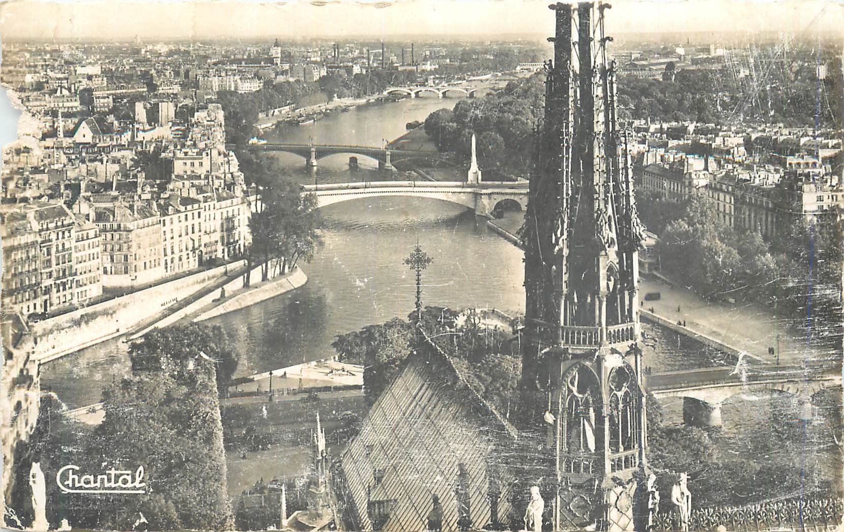 Vue de Paris — Tour de Notre-Dame — Éditeur Chantal