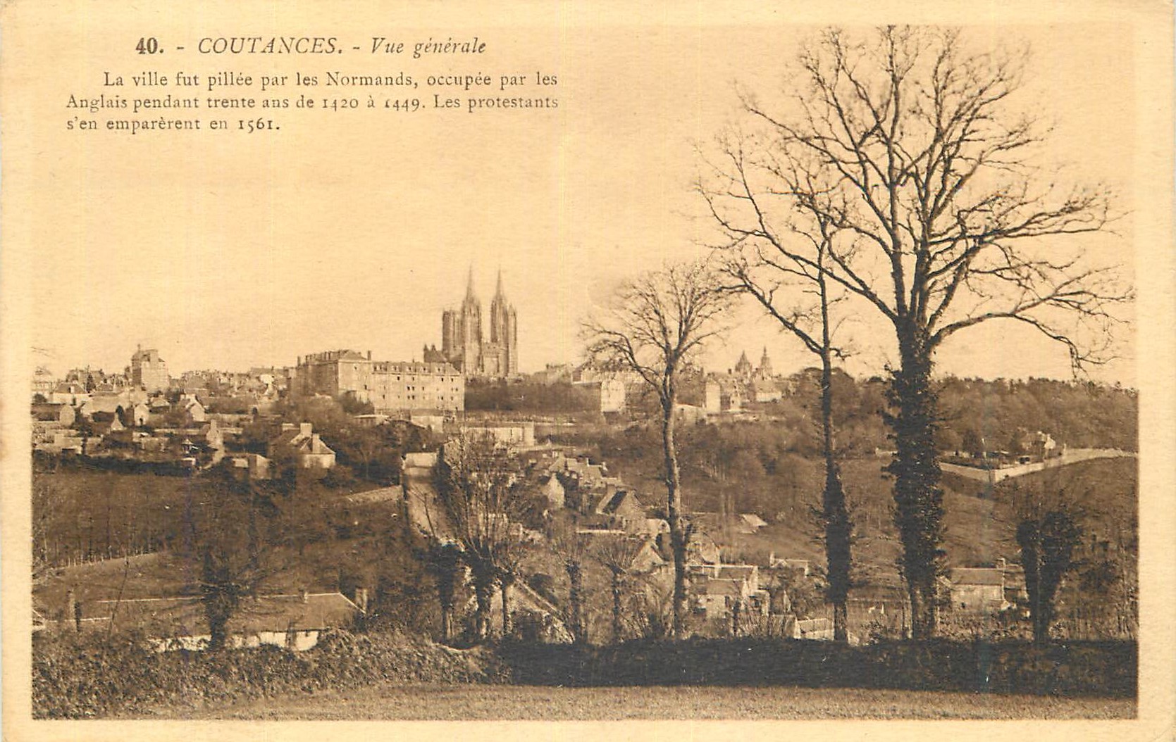 Coutances - Vue générale — éditeur et n° de série non lisibles