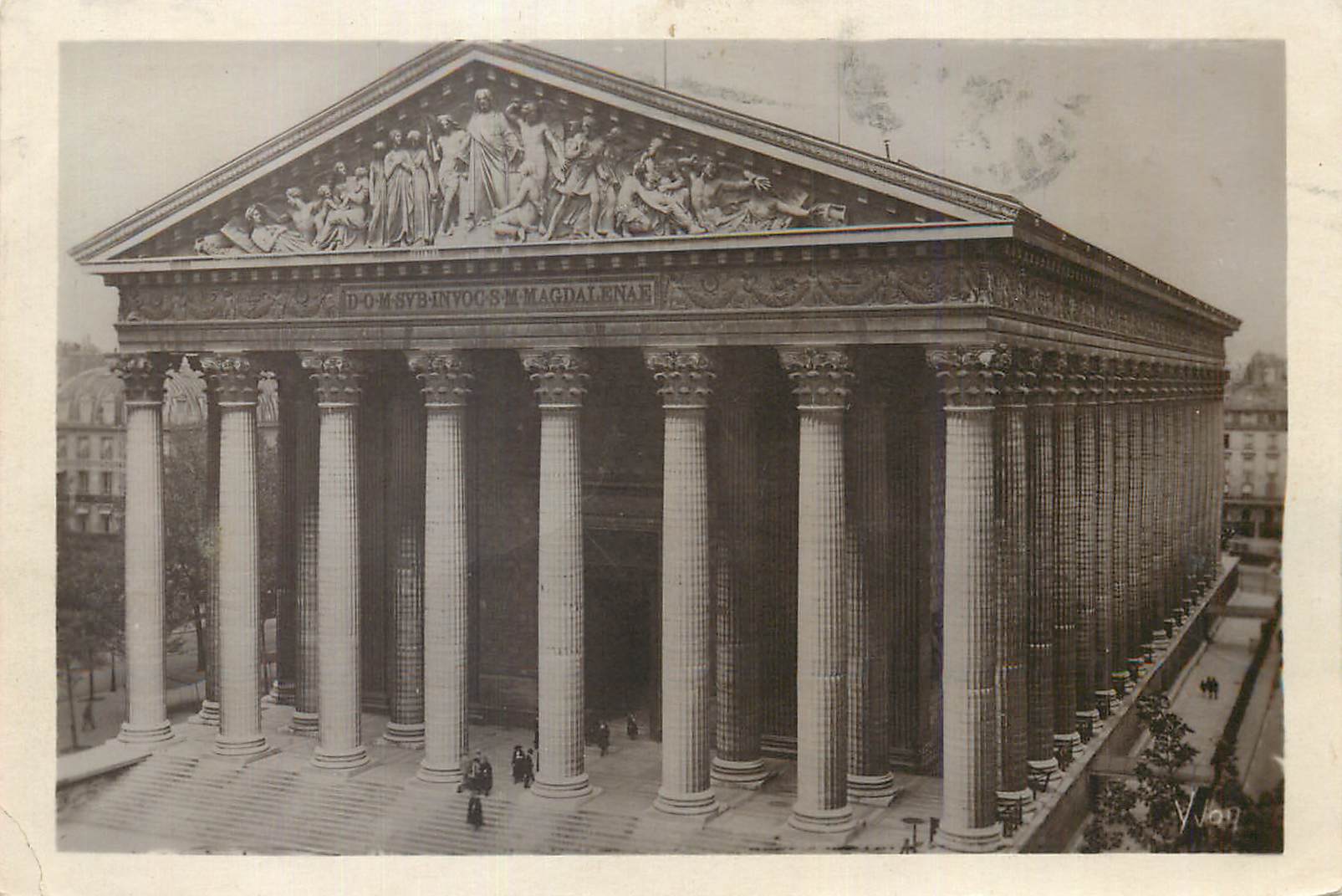 CPA Paris En Flanant Eglise de la Madeleine