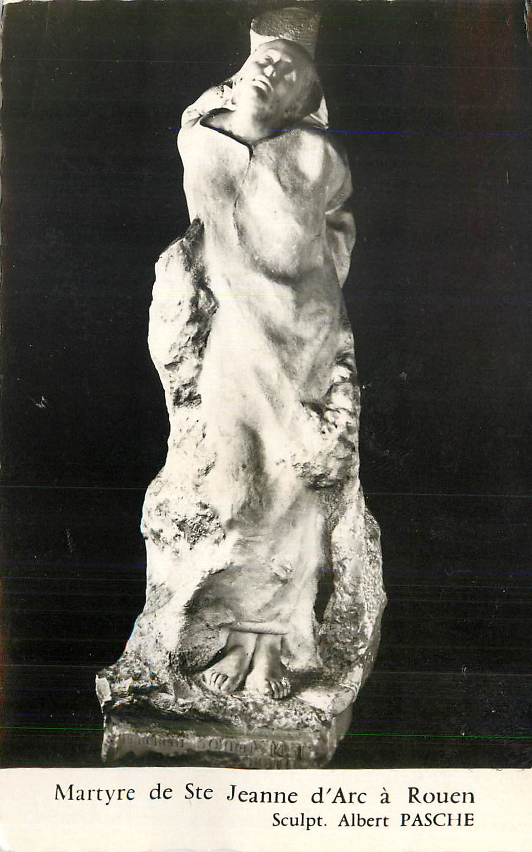 CPM Martyre de Ste Jeanne d Arc a Rouen Basilique Sainte Jeanne d Arc Paris Albert PASche