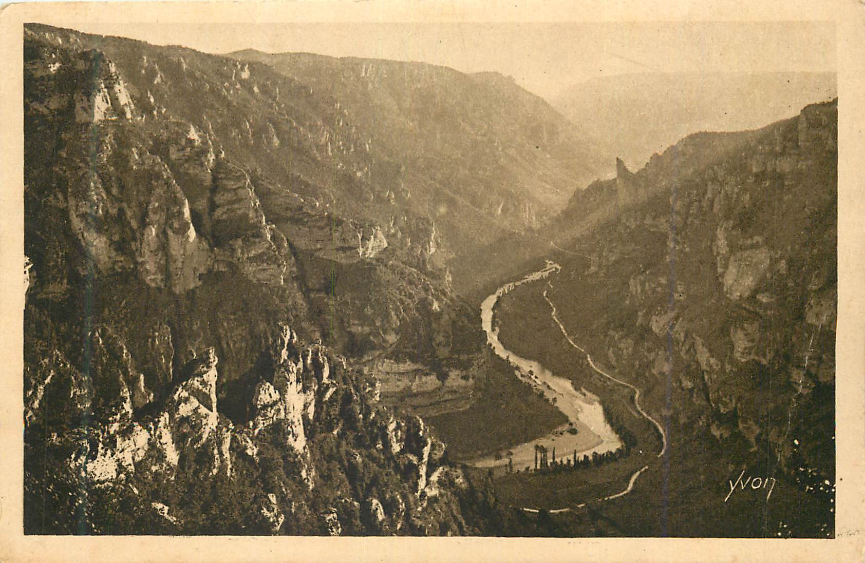 Rhône-Tal — Panoramablick — Yvon, Nr. 17