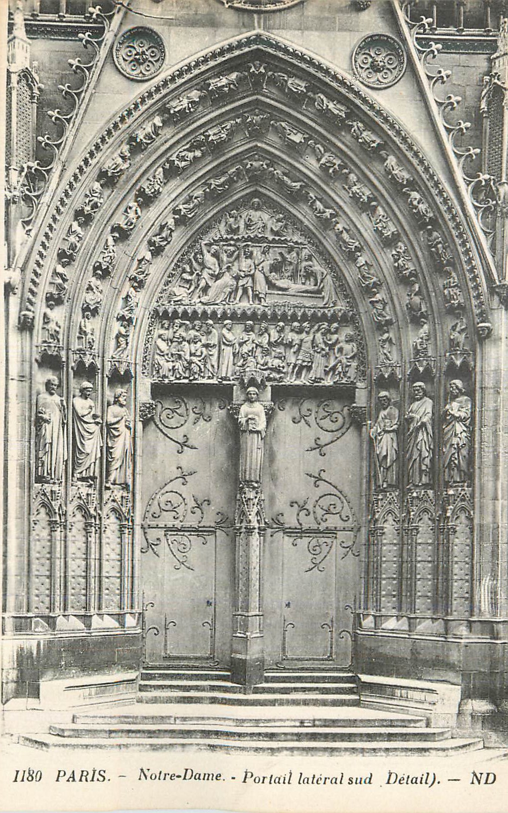 CPA Paris Notre Dame Portail lateral sud detail