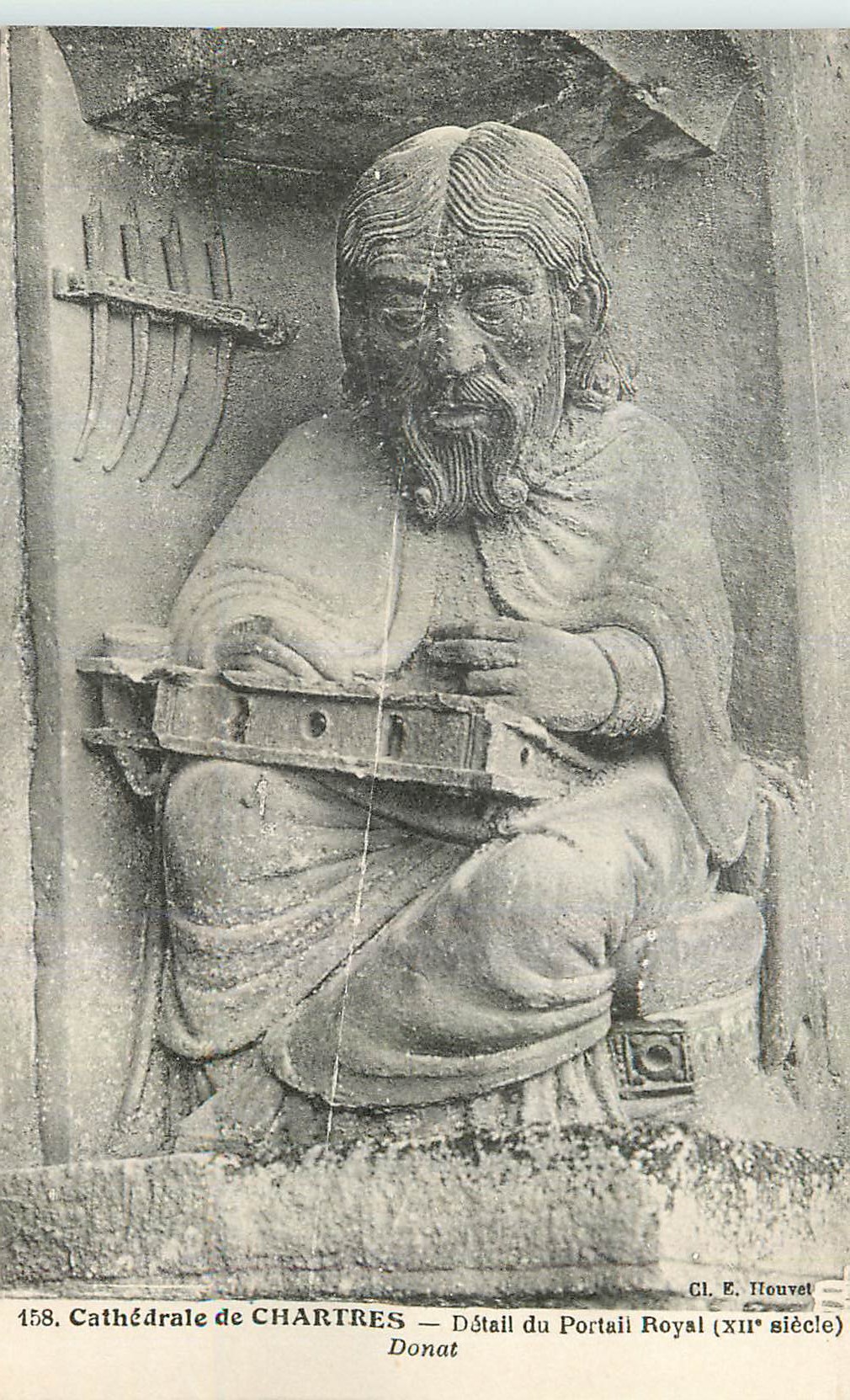 CPA Cathedrale de Chartres Detail du Portail Royal xii siecle Donat