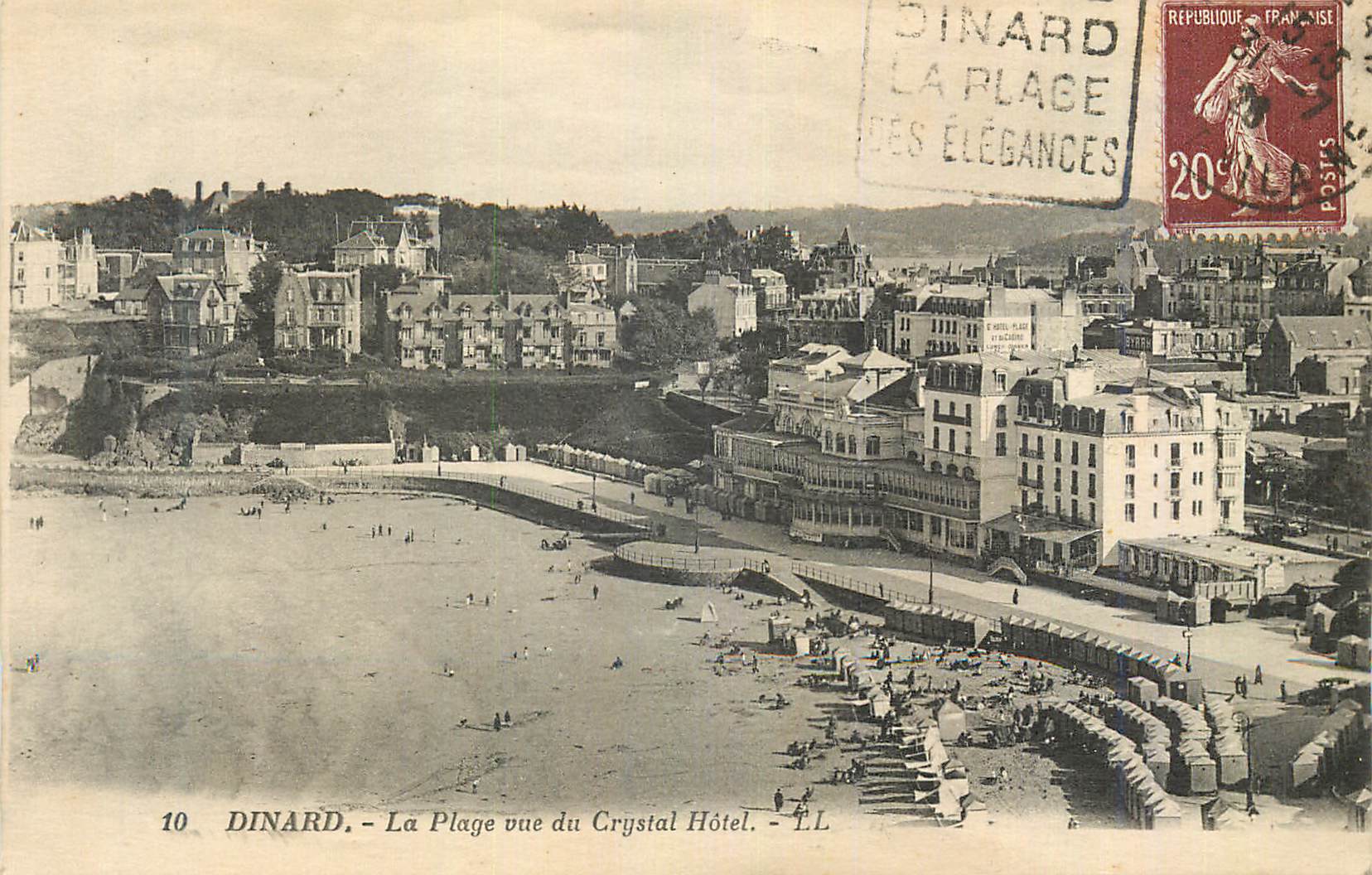Dinard - La Plage vue du Crystal Hôtel — éditeur LL, n°10