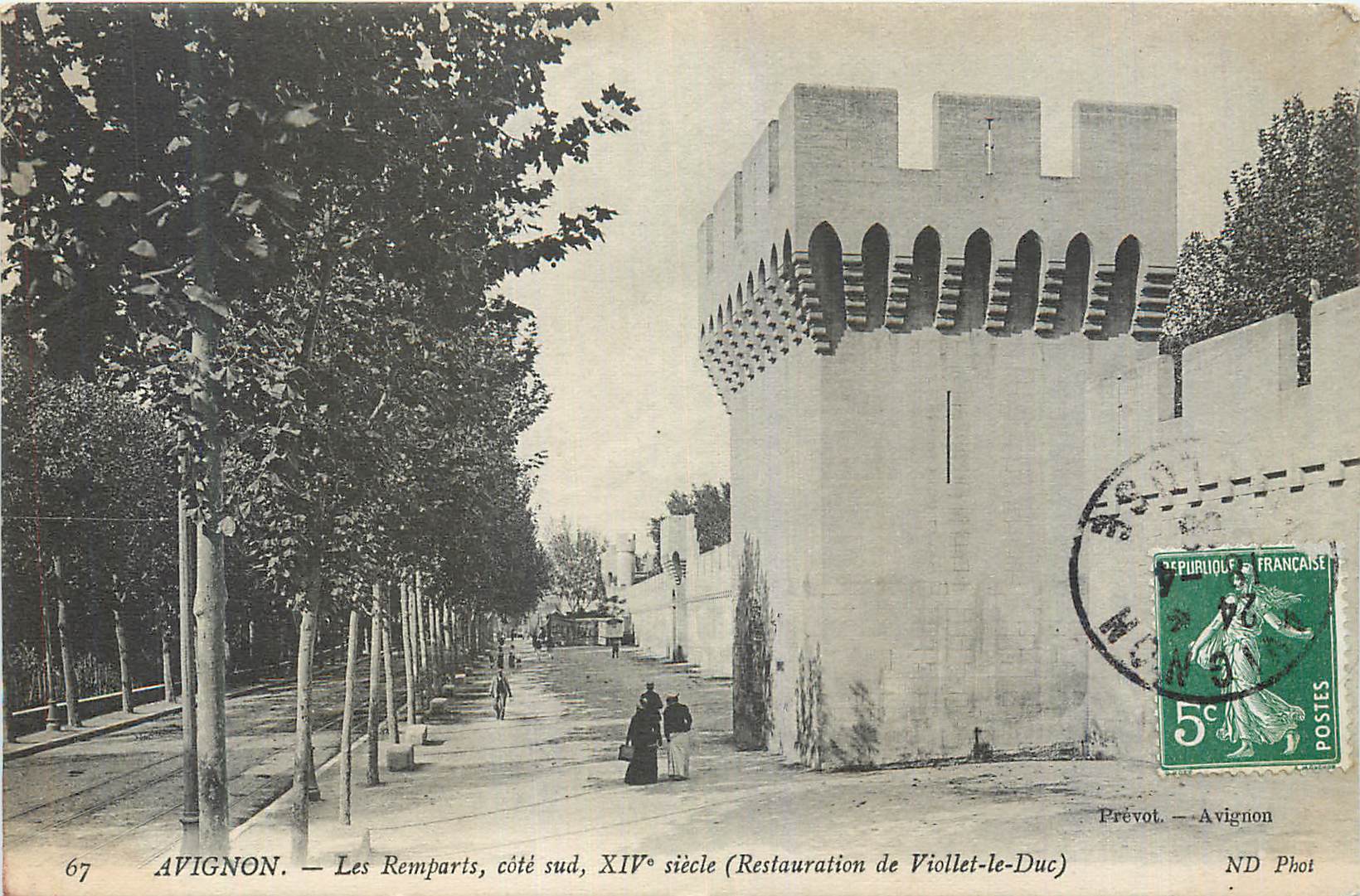 Avignon — Les Remparts, côté sud, XIVe siècle (Restauration de Viollet-le-Duc) — Prévot, Avignon