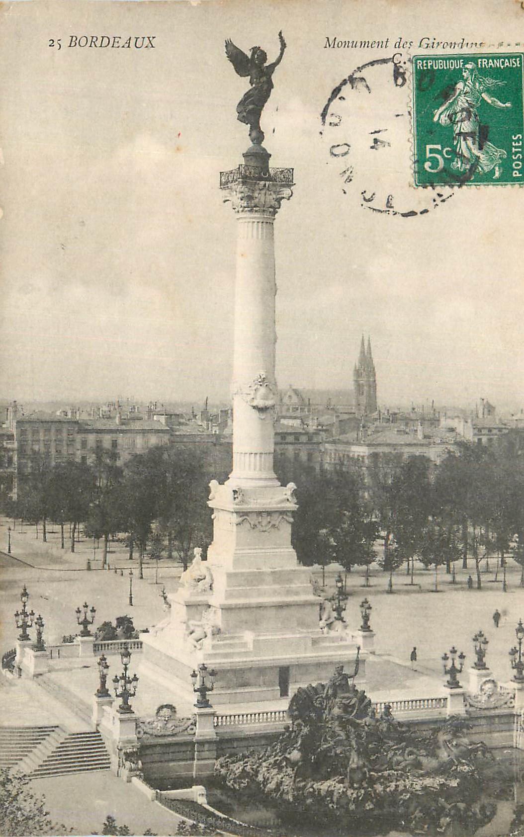 CPA Bordeaux Monument des Girondes