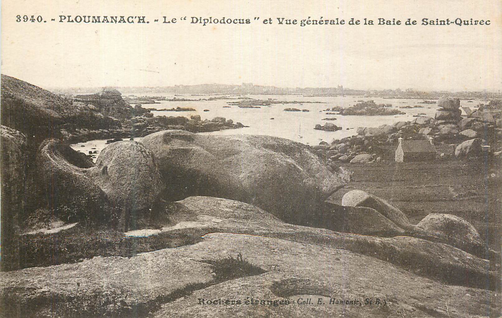 Ploumanac'h — Der "Diplodocus" und allgemeine Blick auf die Bucht von Saint-Quirec — Merkwürdige Felsen, Sammlung E. Hamonik, St-B.