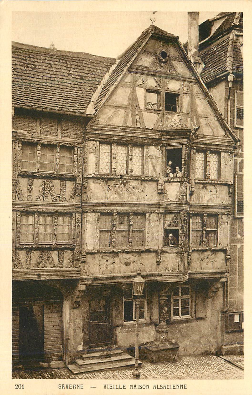 CPA Saverne Vieille Maison Alsacienne