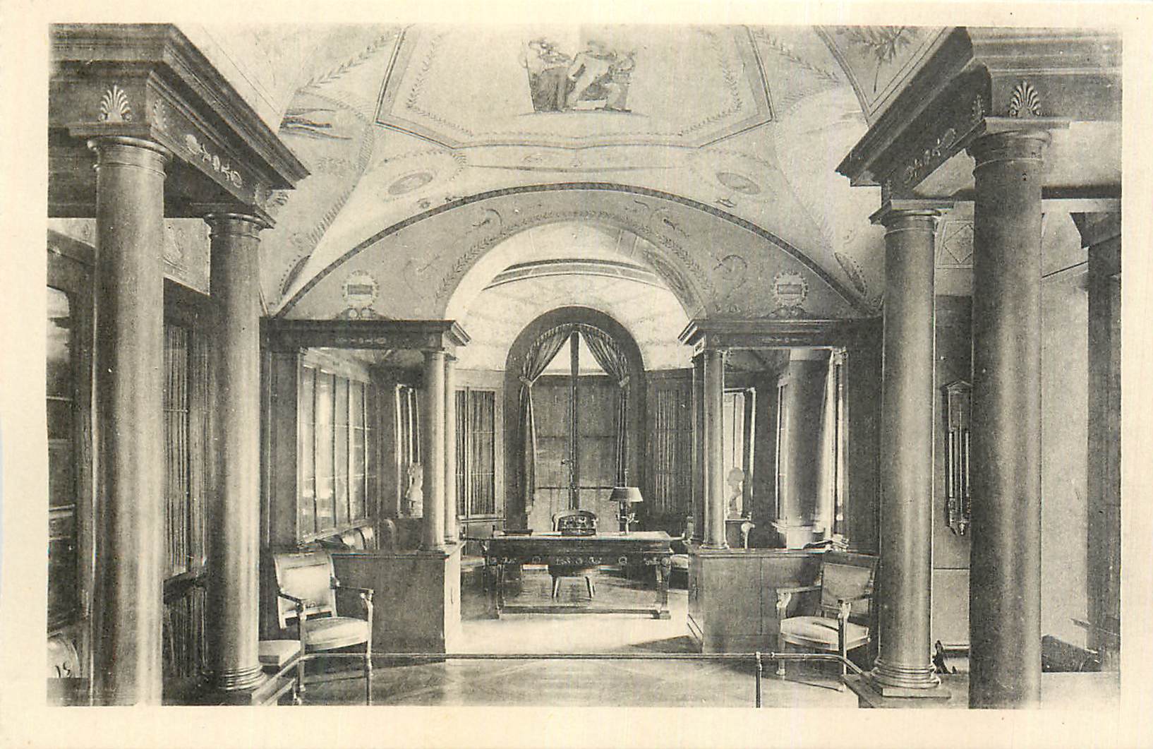 CPA Chateau de Malmaison Bibliotheque de Napoleon