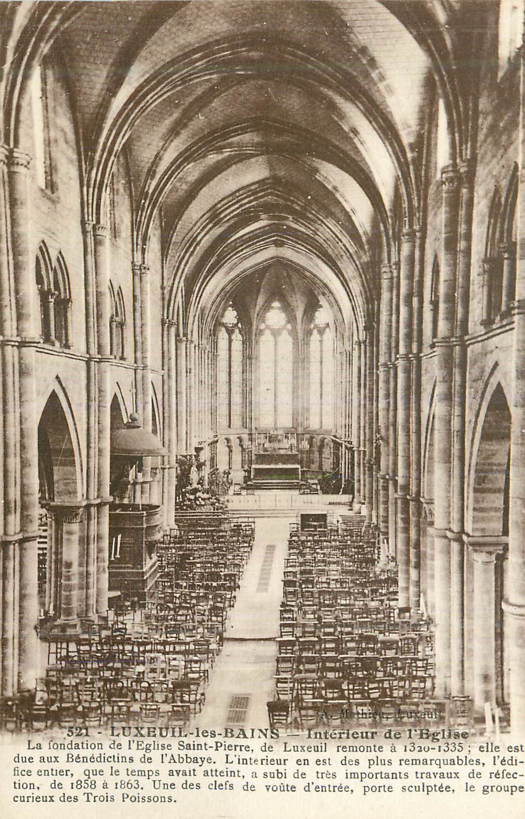 CPA Luxeuil les Bains Interieur de l Eglise