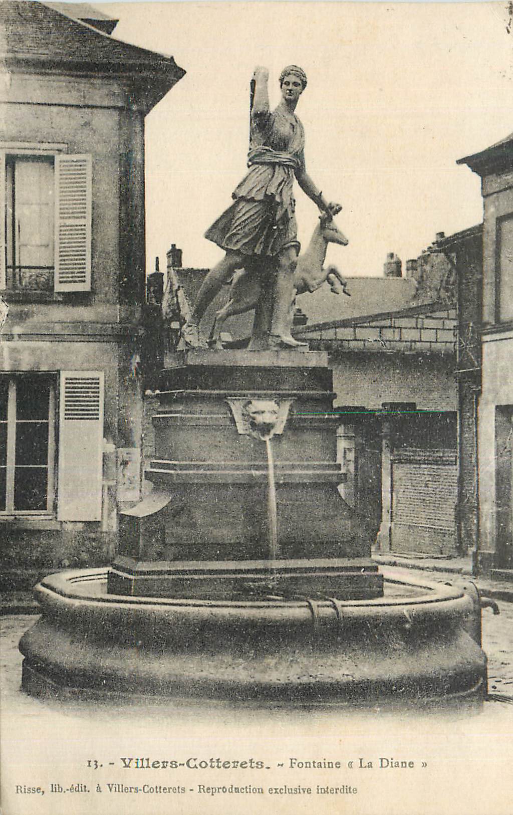 Villers-Cotterets — Fontaine « La Diane » — Risse, lib.-édit.