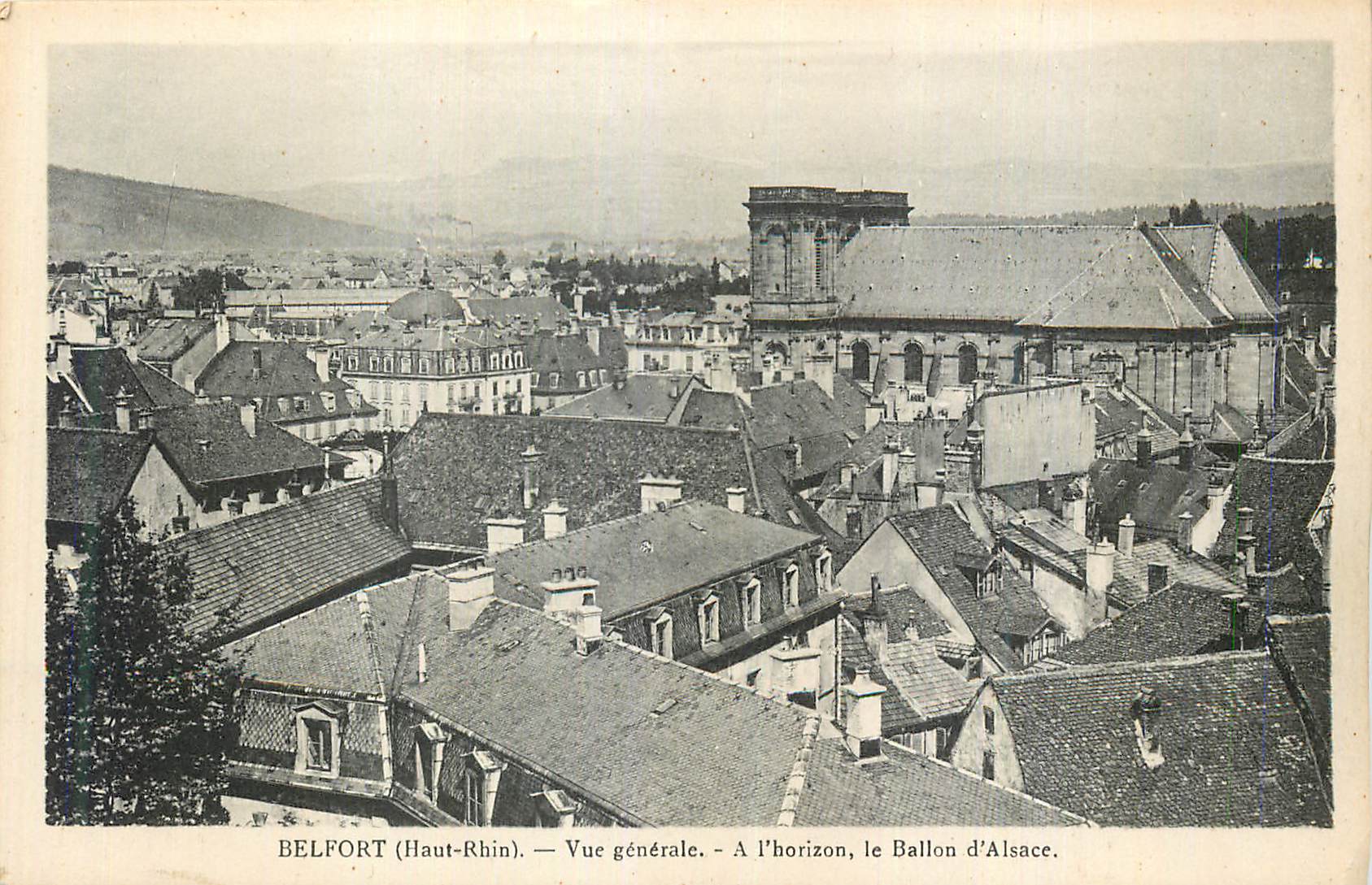 CPA Belfort Haut Rhin Vue generale A l horizon le Ballon d Alsace