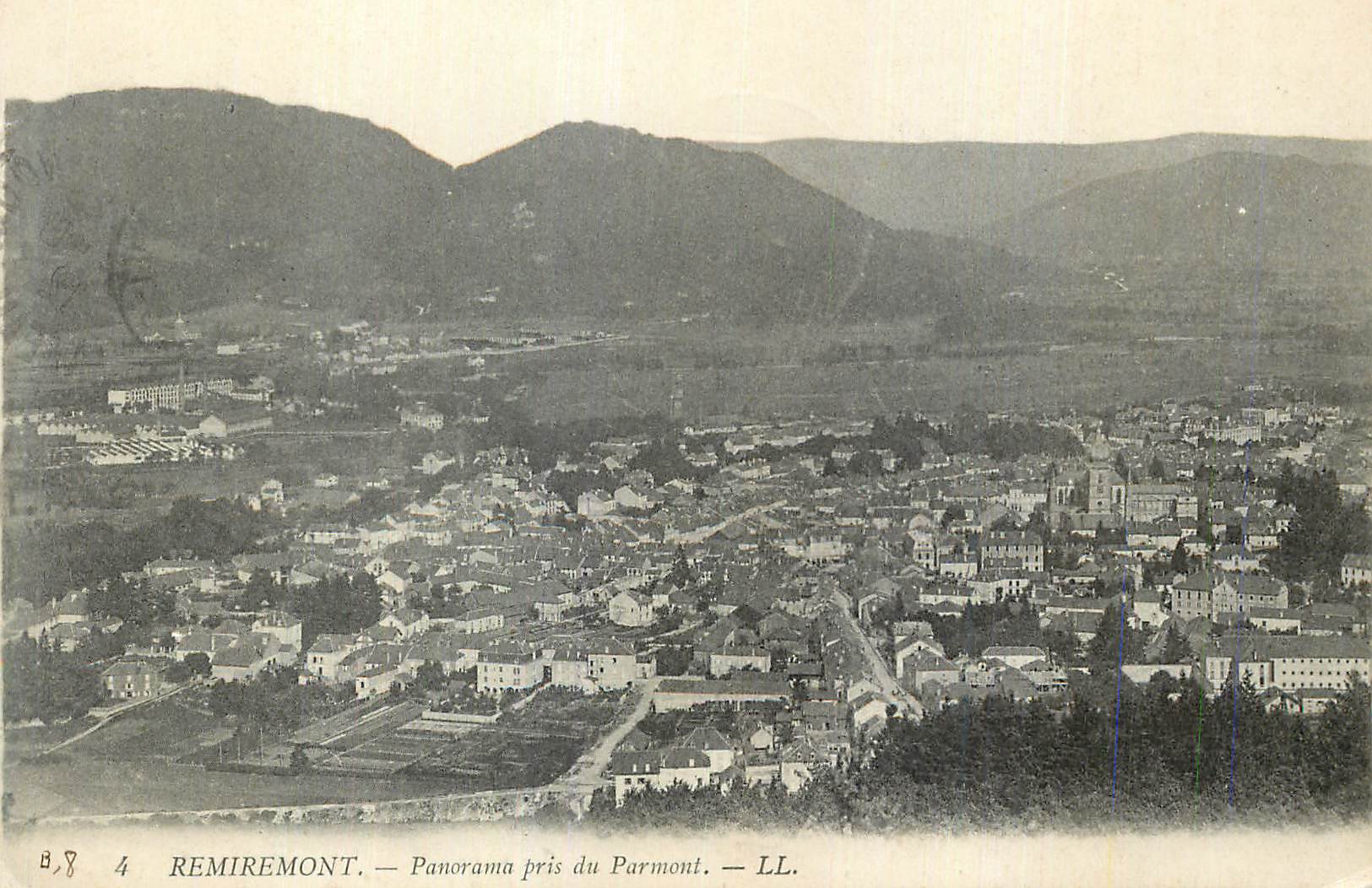 CPA Remiremont Panorama pris du Parmont