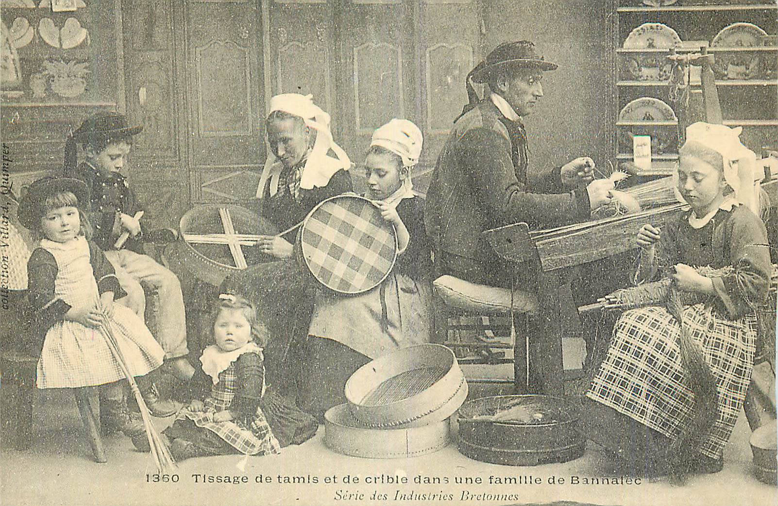 REPRO Tissage de tamis et de crible dans une famille de Bannalec Serie des Industries Bretonnes Bretagne