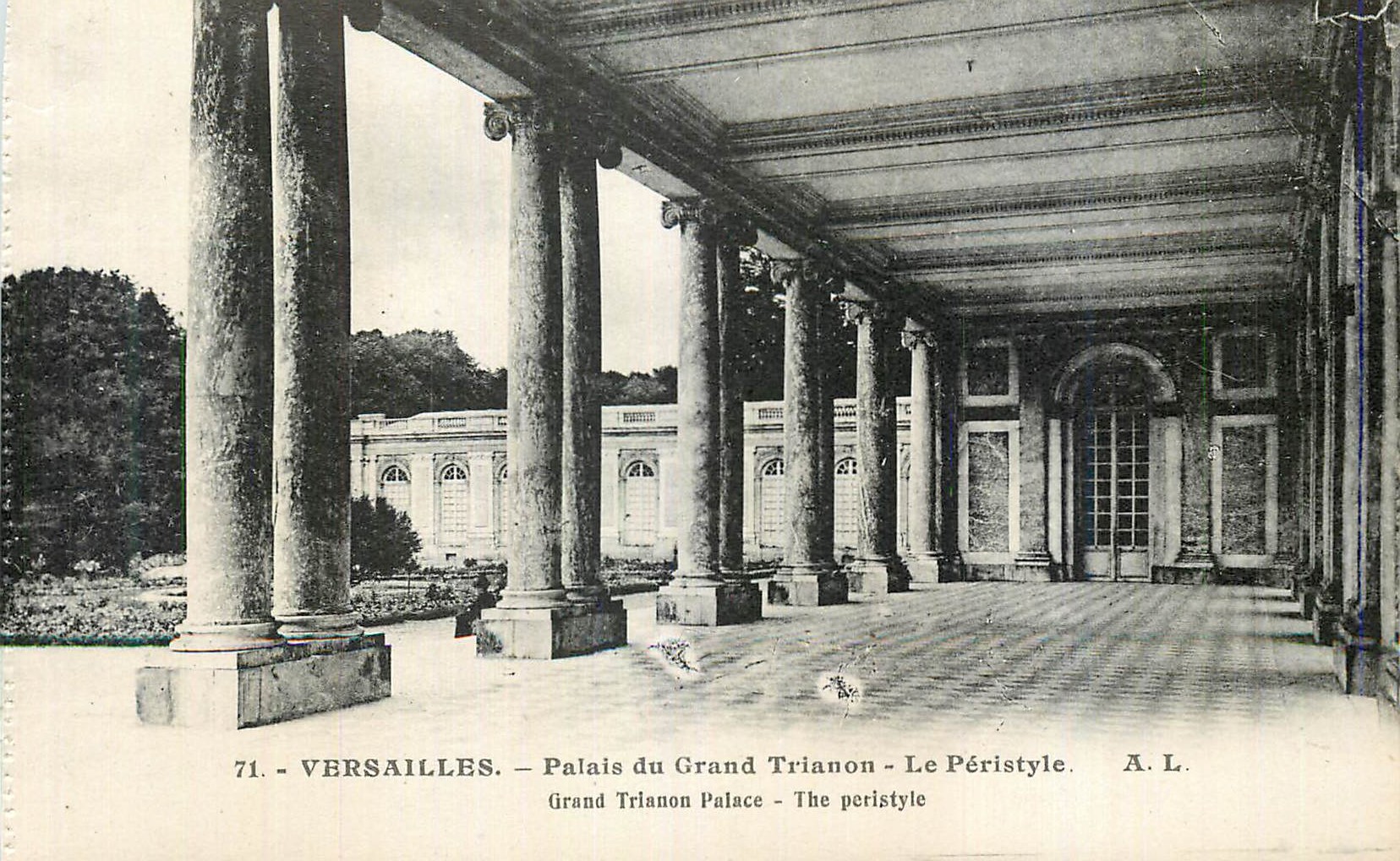 Versailles — Palais du Grand Trianon — Le Péristyle — A.L. n°71