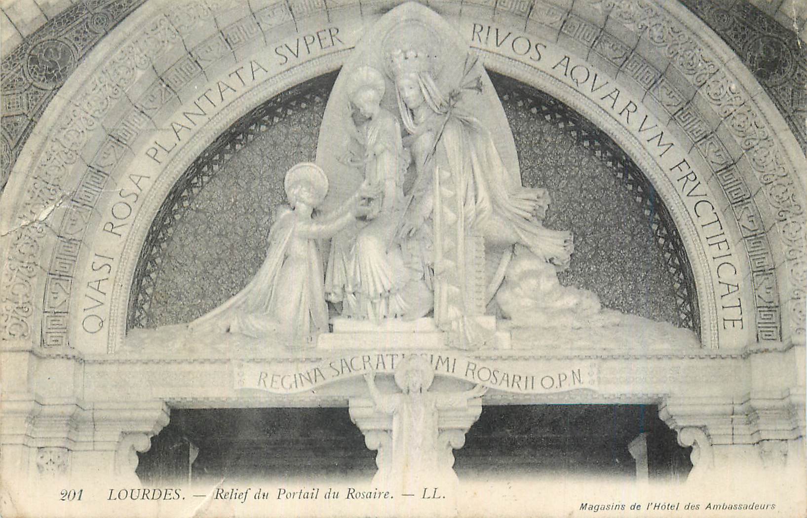 CPA Lourdes Relief du Portail du Rosaire