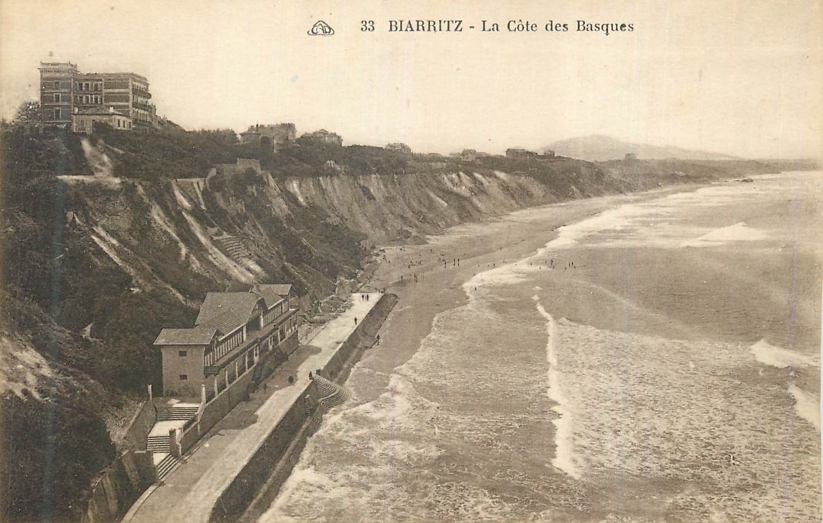 CPA Biarritz La Cote des Basque